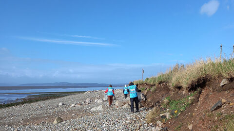 hest bank beach clean cropped 