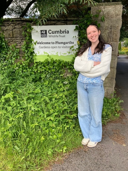 Lucy outside Plumgarths